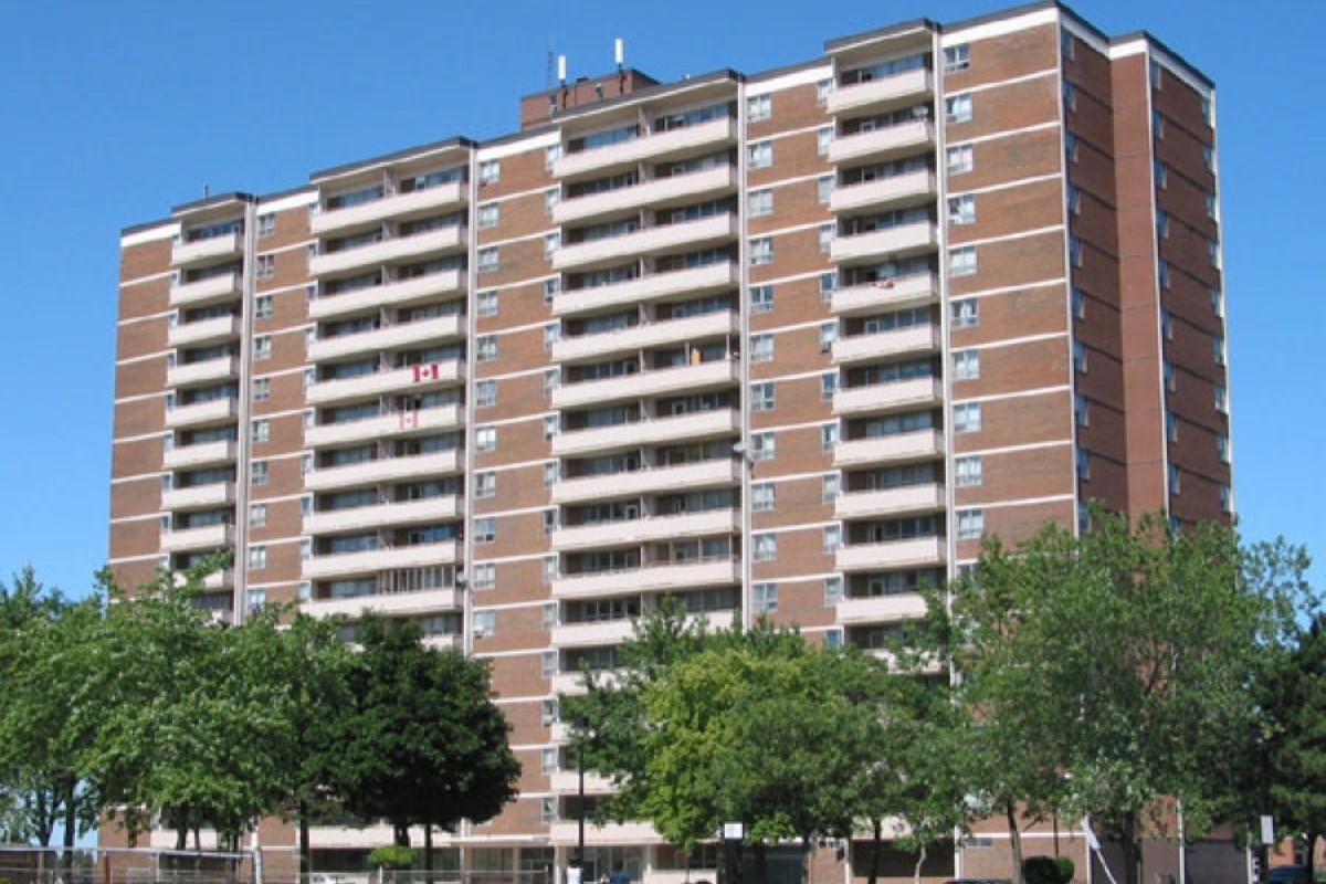 2180 Ellesmere Rd – Slide 5